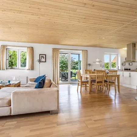 Appartement Ettie - 6km From The Sea By Interhome