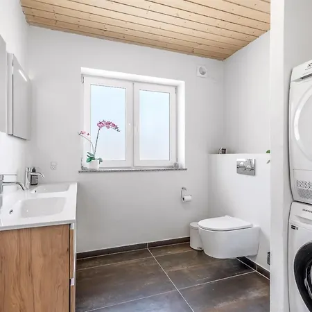 Ettie - 6km From The Sea By Interhome Leilighet Faxe